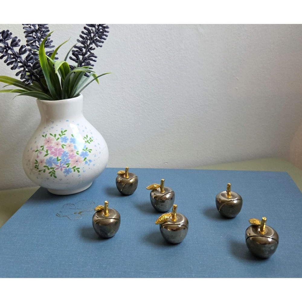Set of 6 Apple Place Card Holders Silver Gold Metal Table Decor